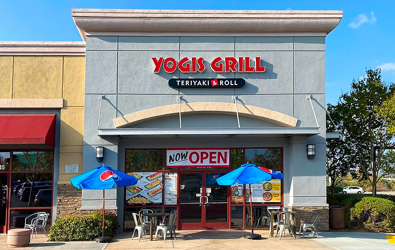 Yogis Grill, photo 1
